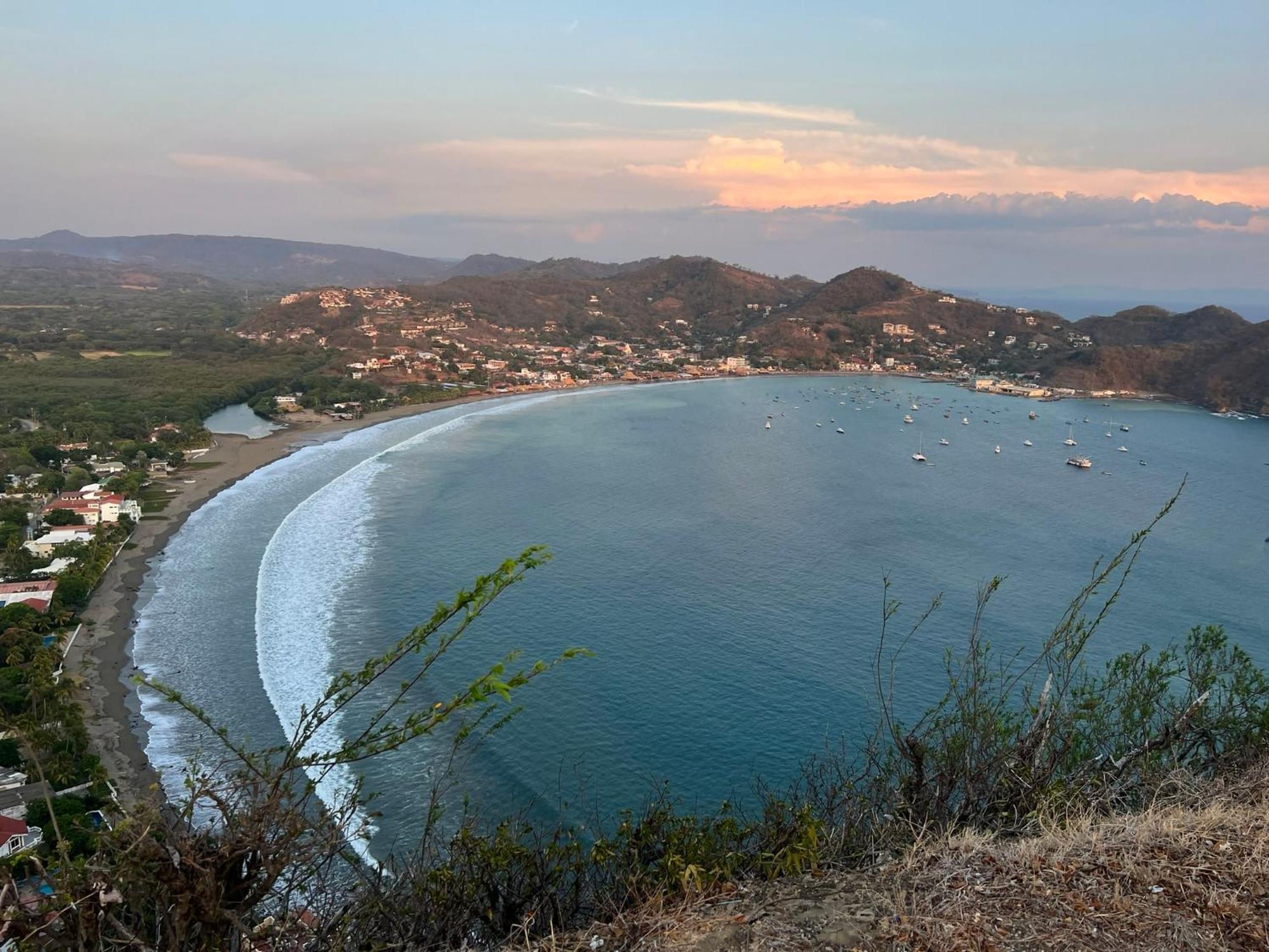 Buena Onda Backpackers Hotel San Juan del Sur Kültér fotó