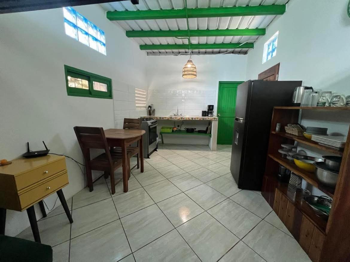 Buena Onda Backpackers Hotel San Juan del Sur Kültér fotó